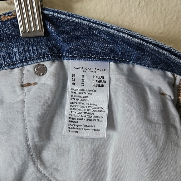 American Eagle AE Curvy Mom Jean 20R - Picture 2 of 8